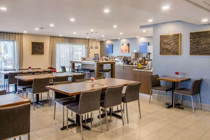 酒店 Comfort Inn Airport Dorval