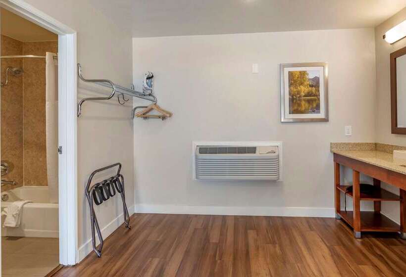 فندق Comfort Inn Bishop