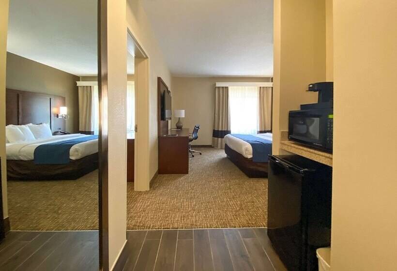 هتل Comfort Inn East Windsor  Springfield