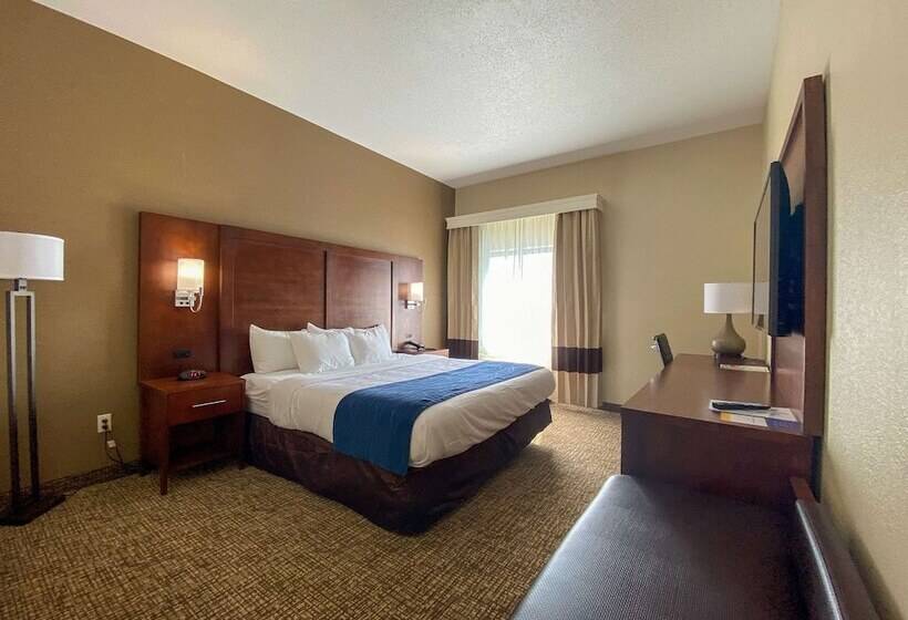 هتل Comfort Inn East Windsor  Springfield