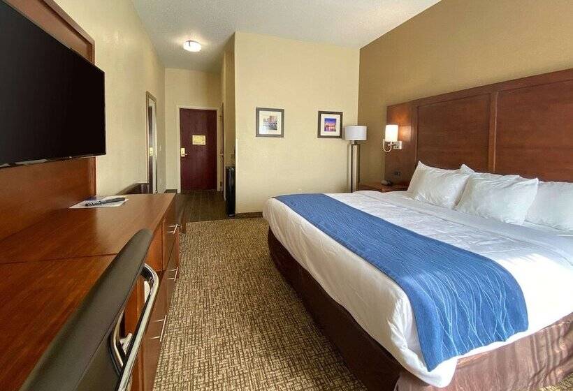هتل Comfort Inn East Windsor  Springfield