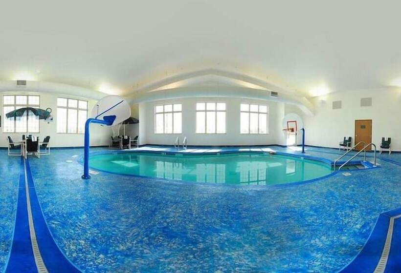 فندق Comfort Inn & Suites Madison North