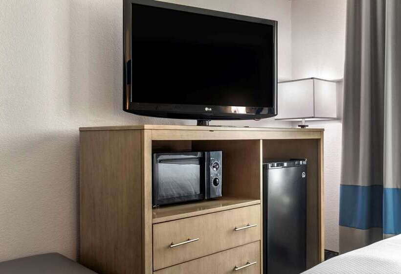 호텔 Comfort Inn & Suites Mansfield