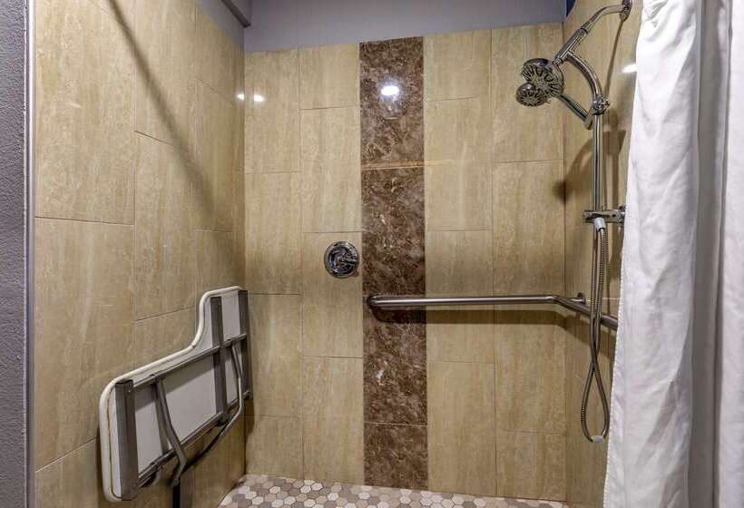 호텔 Comfort Inn & Suites Mansfield