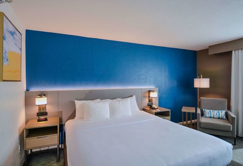 호텔 Comfort Inn & Suites Moreno Valley Near March Air Reserve Base