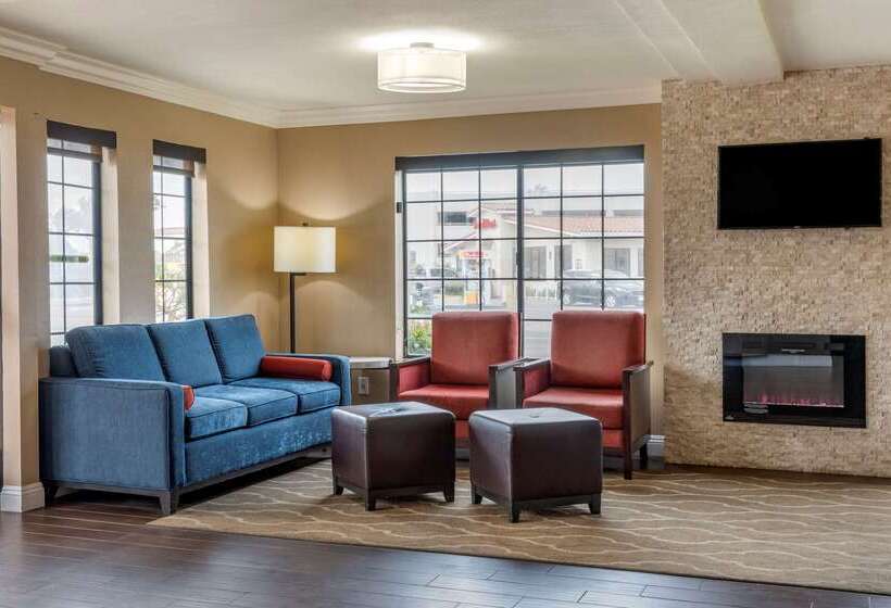 هتل Comfort Inn & Suites Ventura Beach