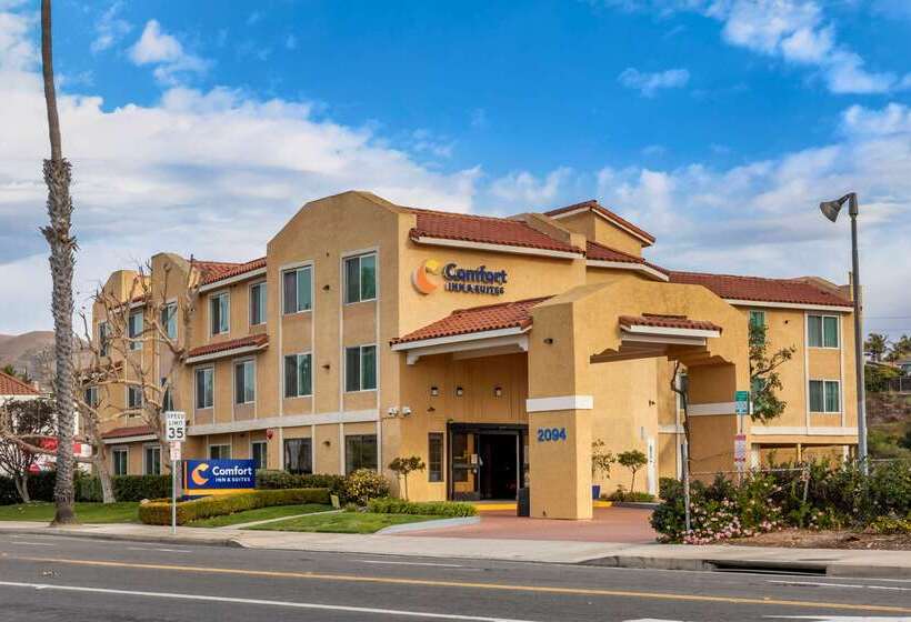 هتل Comfort Inn & Suites Ventura Beach