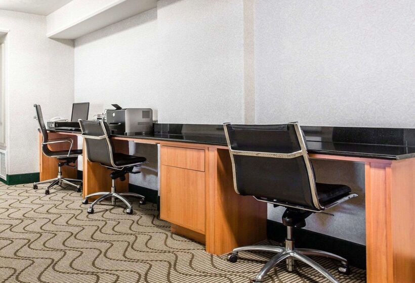 فندق Comfort Suites Victorville Hesperia