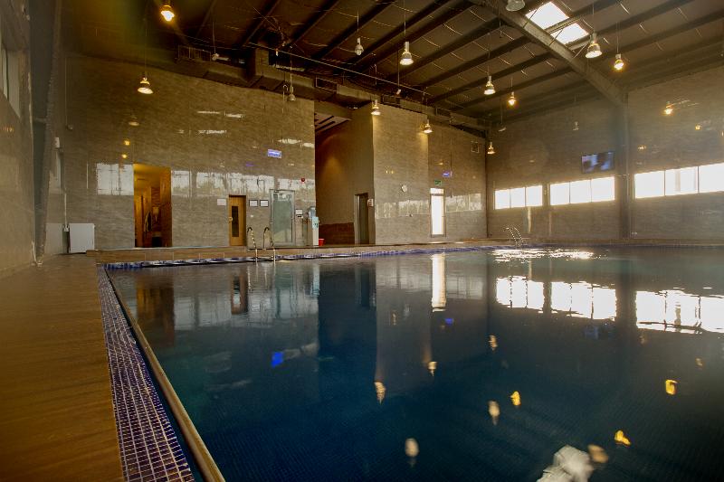 Copthorne Al Jahra Hotel & Resort