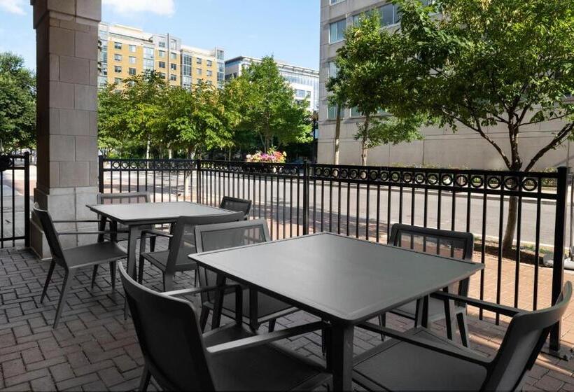 ホテル Courtyard By Marriott Washington Capitol Hill/navy Yard