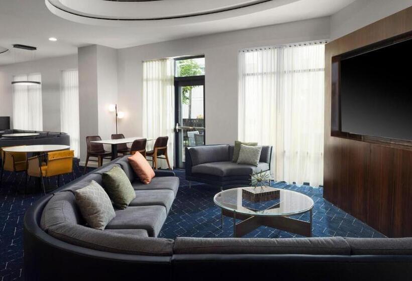 ホテル Courtyard By Marriott Washington Capitol Hill/navy Yard