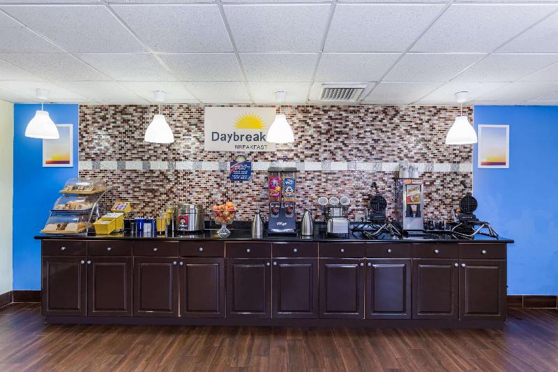 فندق Days Inn By Wyndham Sarasota Bay