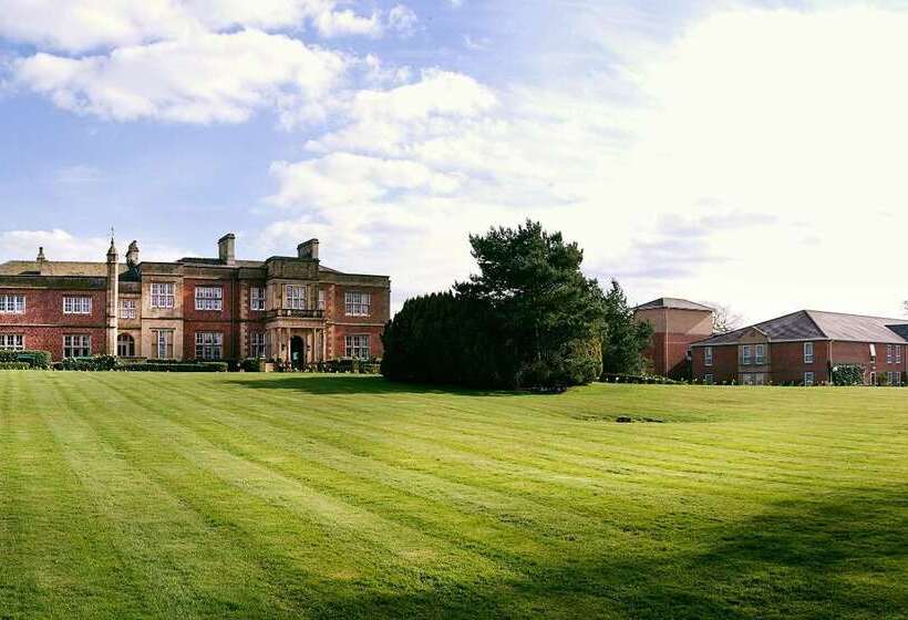 酒店 De Vere Cranage Estate