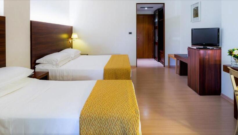 Отель Delfina Palace