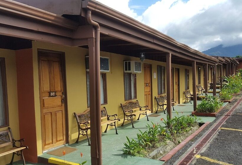 בית מלון כפרי Destinos Arenal