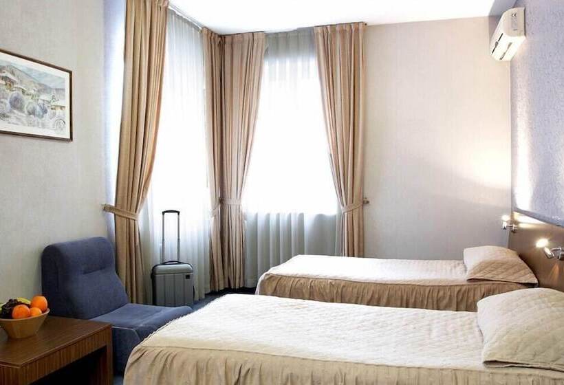 בית מלון כפרי Diter Family