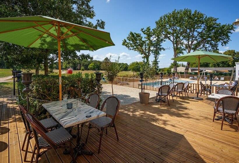 Отель Domaine De Roiffe