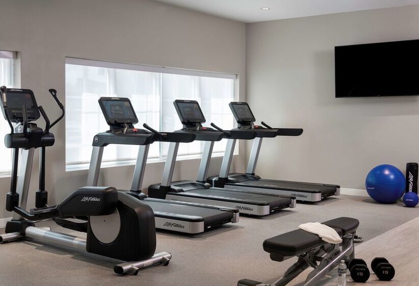 فندق Doubletree Suites By Hilton Naples