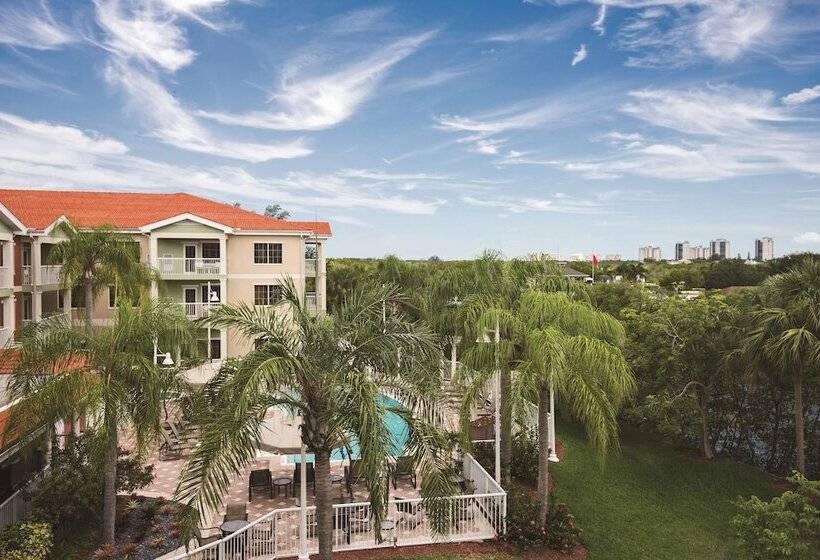 فندق Doubletree Suites By Hilton Naples