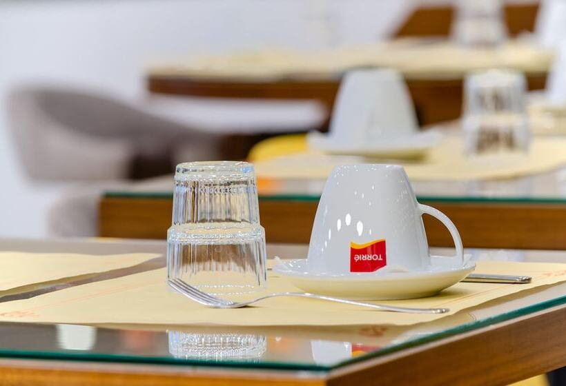 هتل Duas Nações