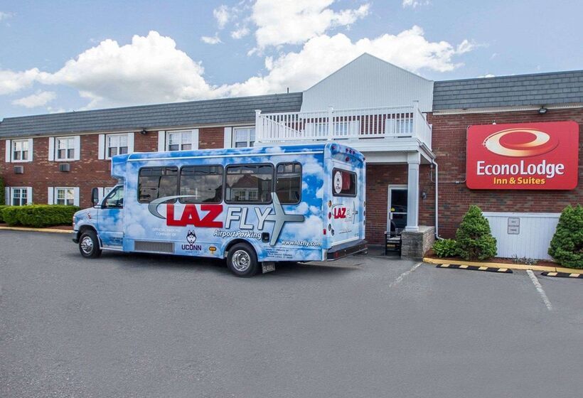 هتل Econo Lodge Inn & Suites Airport