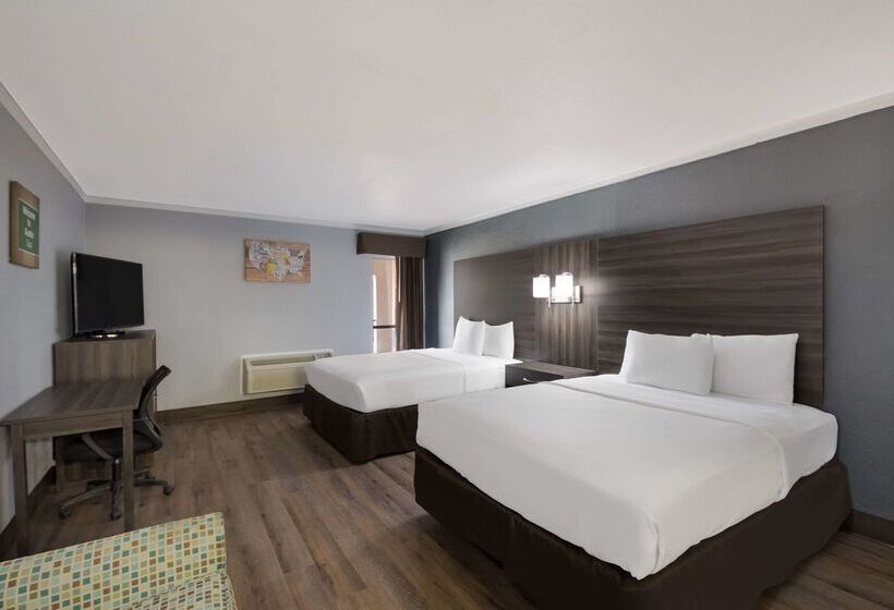 בית מלון כפרי Econo Lodge Near The Domain   The Arboretum