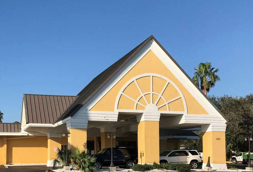 فندق Econo Lodge