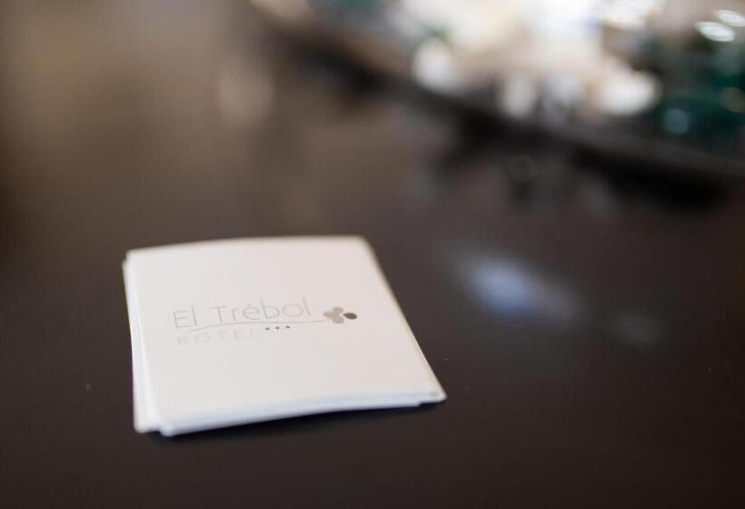 בית מלון כפרי El Trebol