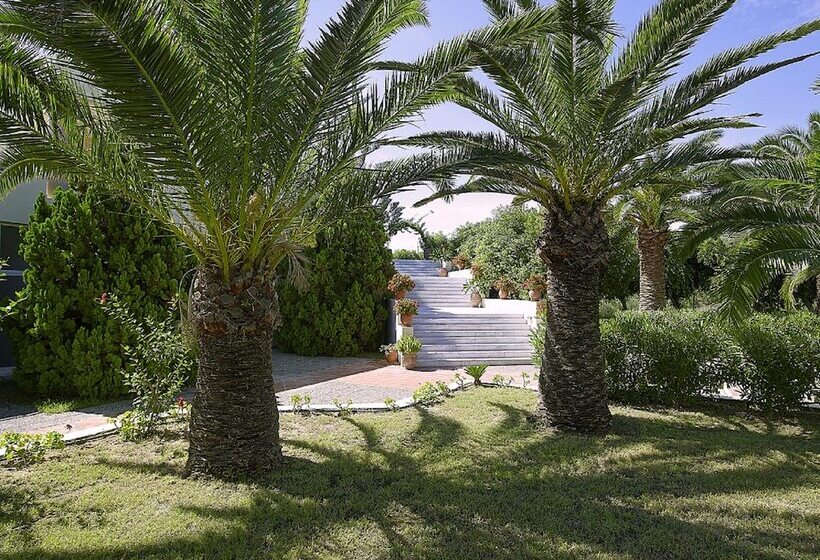 ホテル Eleftheria