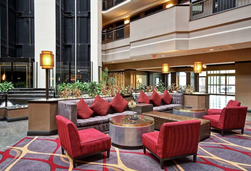 ホテル Embassy Suites By Hilton Dulles Airport
