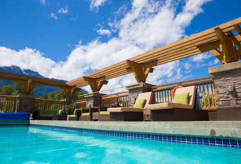 Executive Suites Hotel And Resort, Squamish