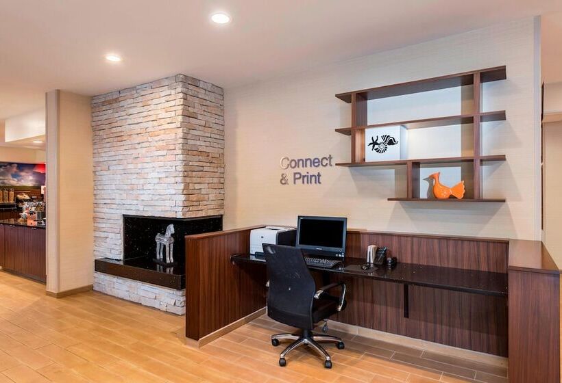 فندق Fairfield Inn And Suites St Petersburg Clearwater