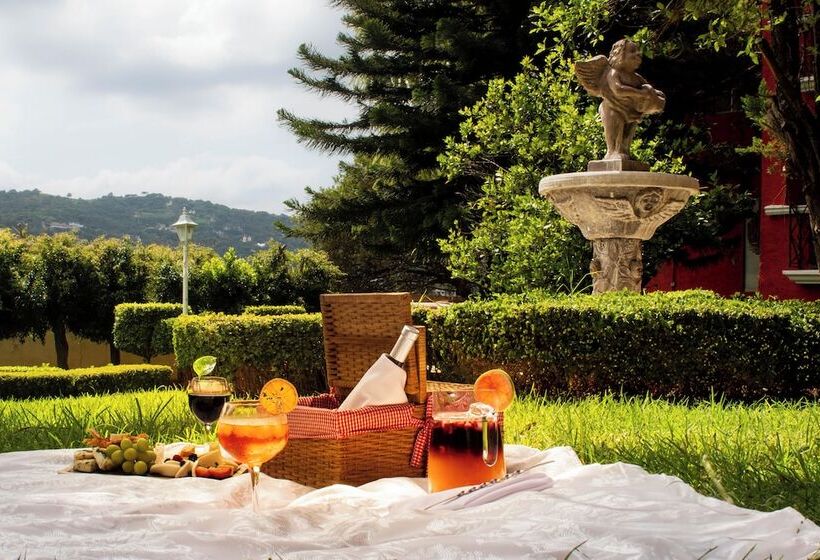 Отель Fiesta Americana Hacienda Ixtapan de la Sal