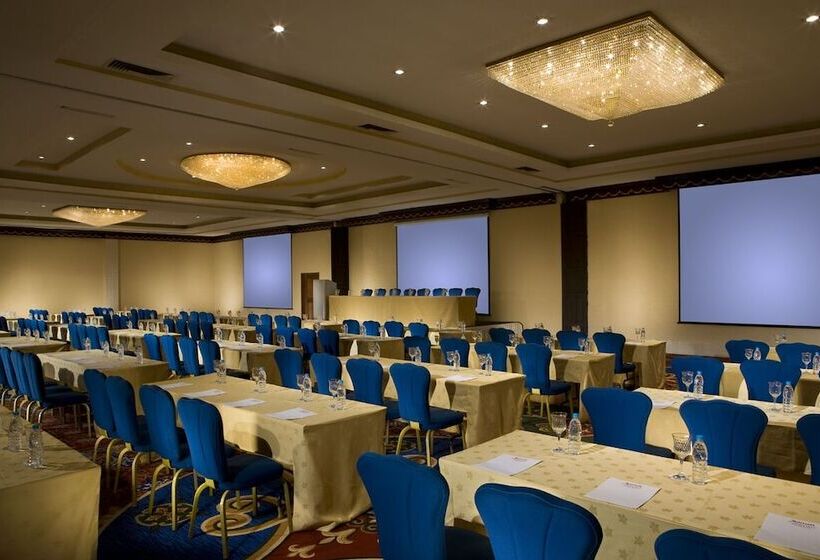 Отель Fiesta Americana Hacienda Ixtapan de la Sal