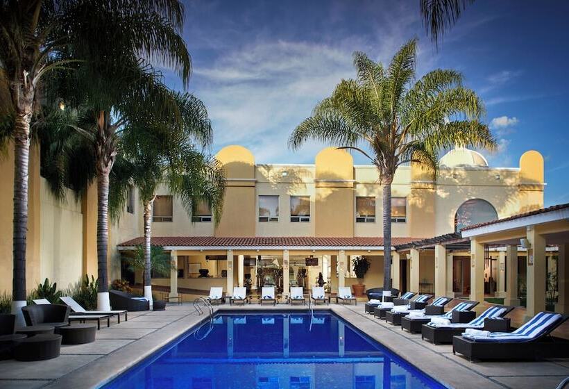 Отель Fiesta Americana Hacienda Ixtapan de la Sal