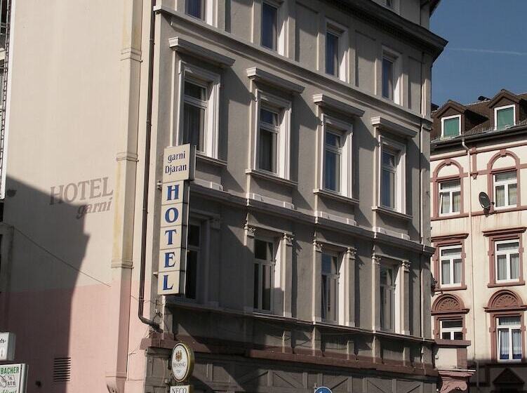 فندق Garni Djaran