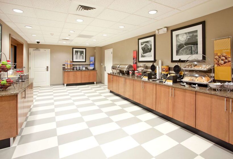 فندق Hampton Inn & Suites Phoenix Glendale Westgate