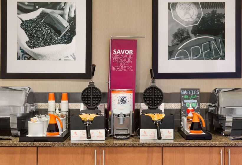 בית מלון כפרי Hampton Inn & Suites Phoenix Glendale Westgate