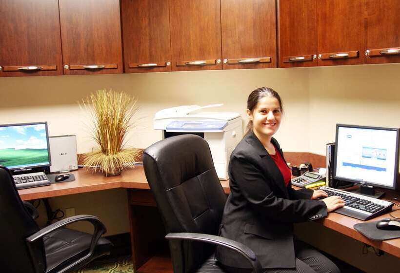 فندق Hampton Inn By Hilton London