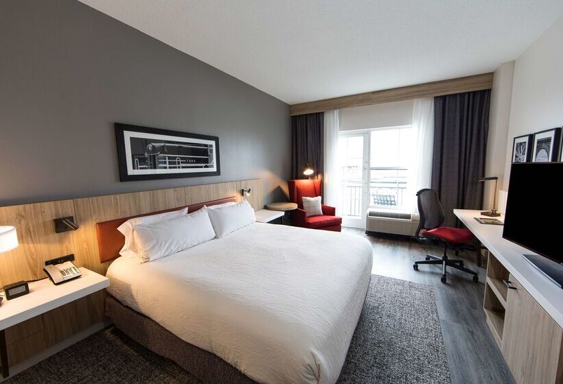 هتل Hilton Garden Inn Savannah Historic District