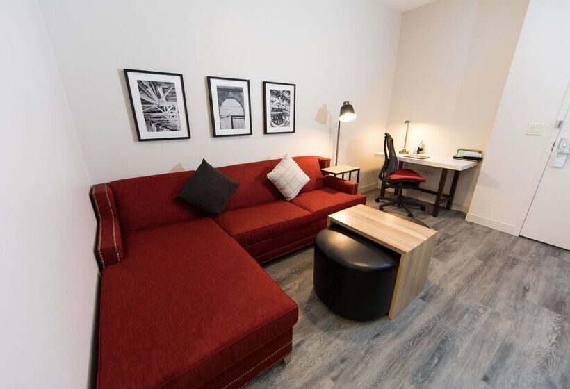 هتل Hilton Garden Inn Savannah Historic District