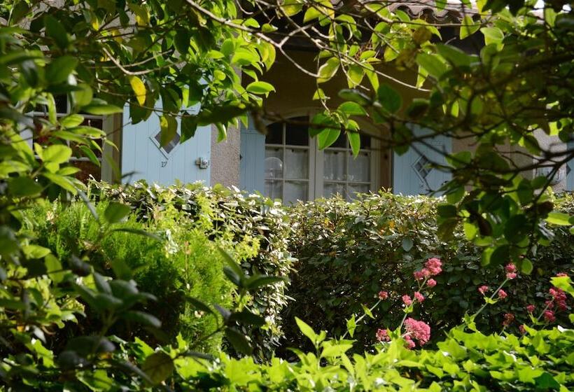 فندق Hôtel Villa Glanum Et Spa