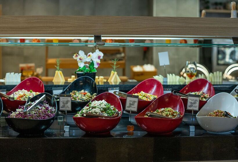 Отель Hvd Viva Club Ultra All Inclusive & Beach Snack Bar Free Parking