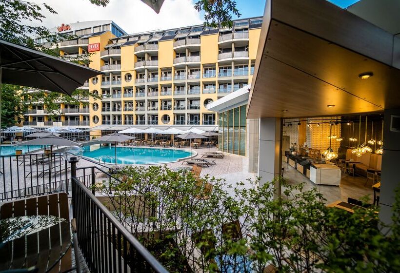 Отель Hvd Viva Club Ultra All Inclusive & Beach Snack Bar Free Parking