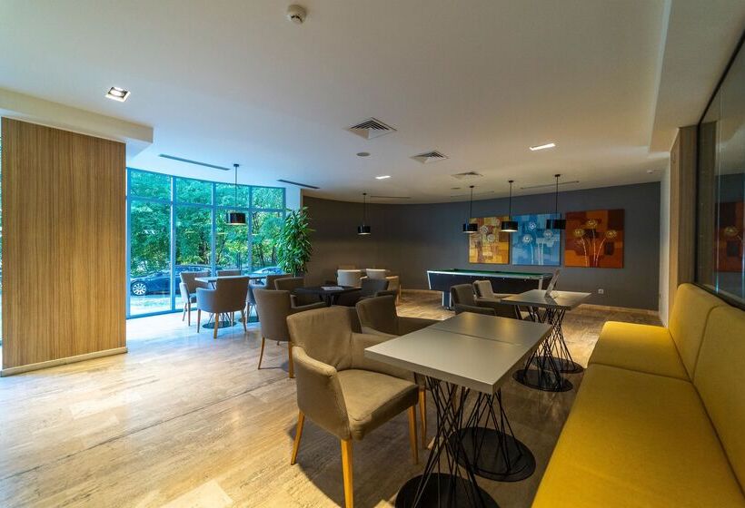 Отель Hvd Viva Club Ultra All Inclusive & Beach Snack Bar Free Parking