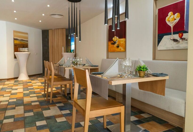 Отель Hvd Viva Club Ultra All Inclusive & Beach Snack Bar Free Parking