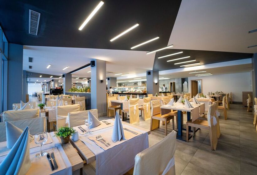 Отель Hvd Viva Club Ultra All Inclusive & Beach Snack Bar Free Parking