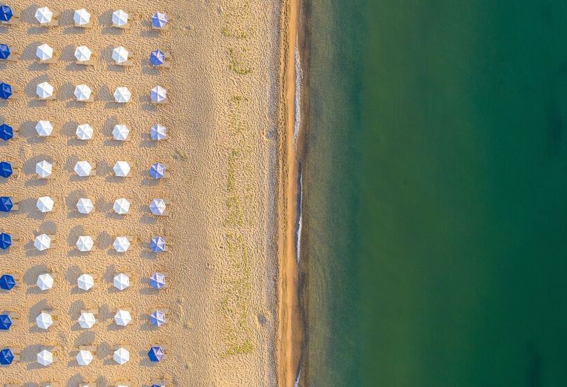 Отель Hvd Viva Club Ultra All Inclusive & Beach Snack Bar Free Parking