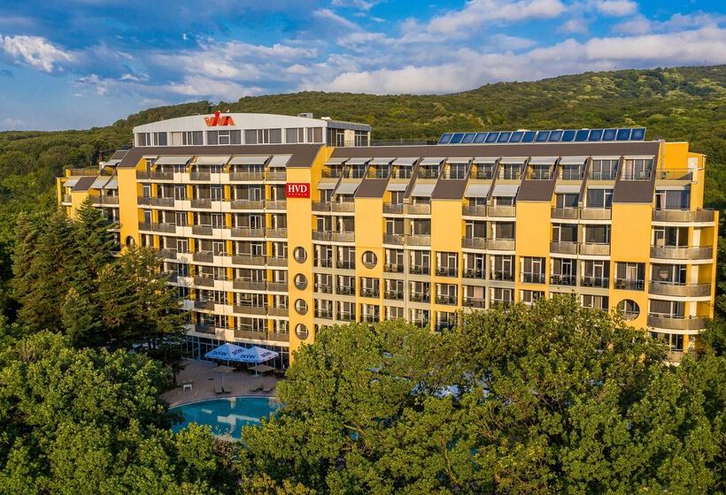 Отель Hvd Viva Club Ultra All Inclusive & Beach Snack Bar Free Parking