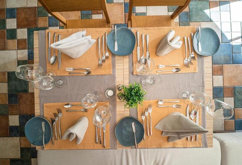 Отель Hvd Viva Club Ultra All Inclusive & Beach Snack Bar Free Parking